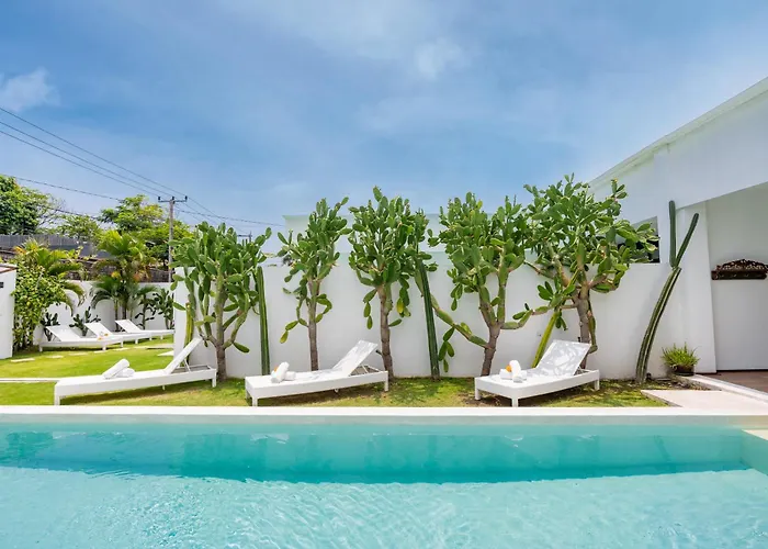 Villa Wamwui By Dreamawaybali Seminyak
