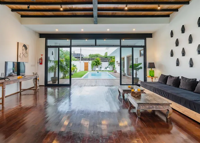 Villa Wamwui By Dreamawaybali Seminyak